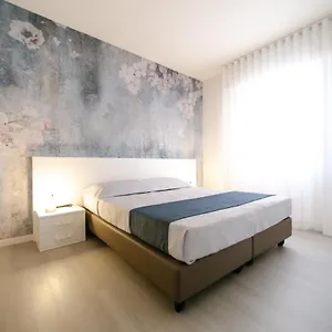 Mar60 Aparthotel