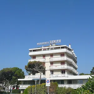 شقة فندقية Zenith, كاوْرلي